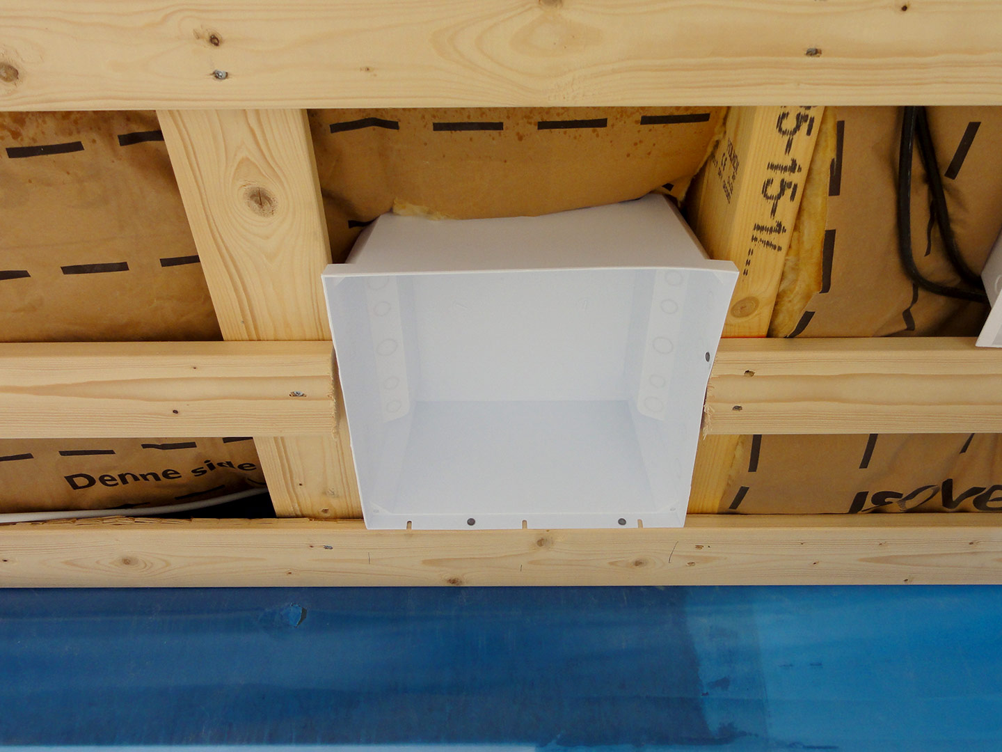 2013-06-12-19-23-52_08405 2013-06-12-19-23-52_08405