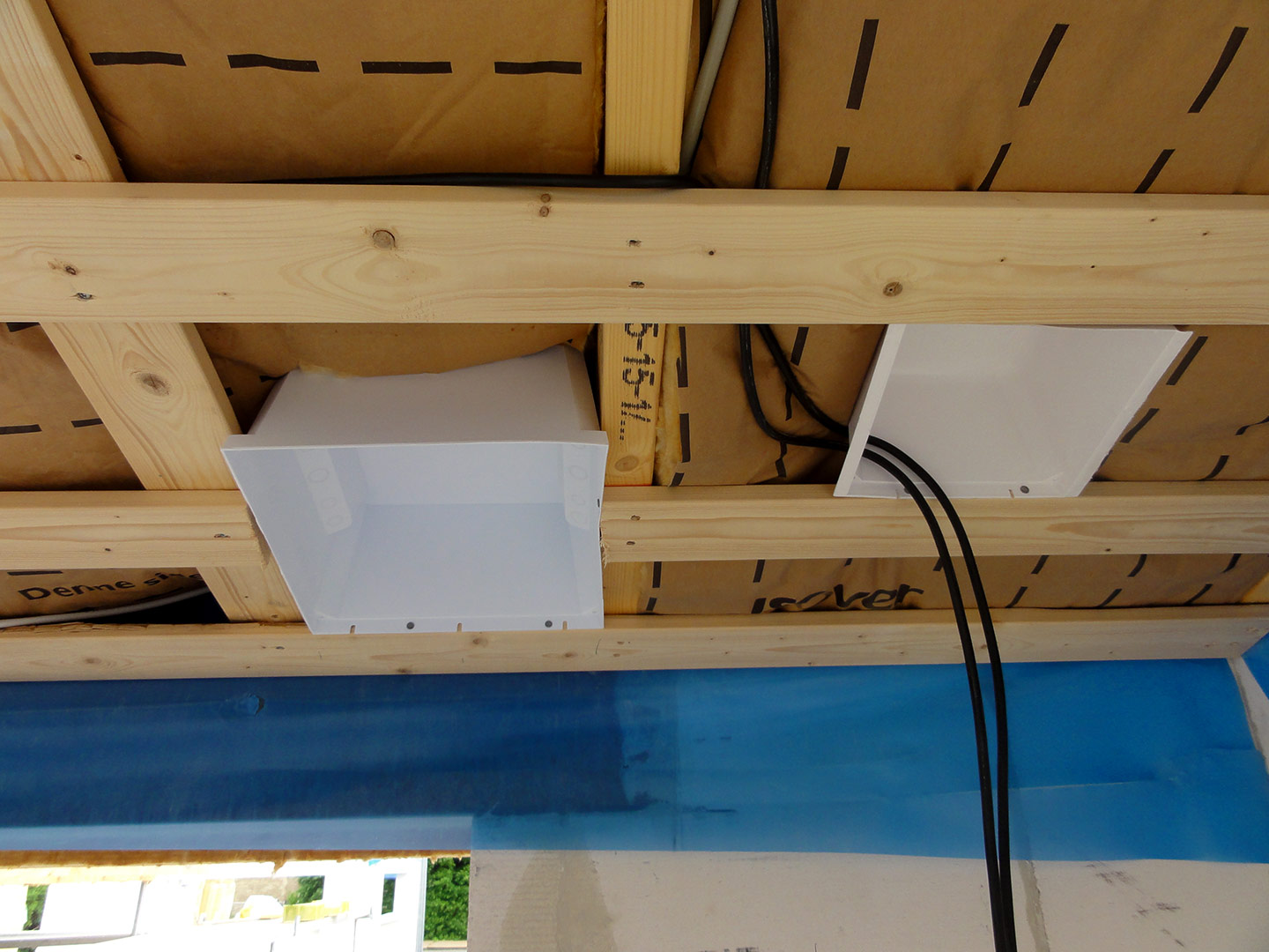 2013-06-12-19-24-14_08406 2013-06-12-19-24-14_08406