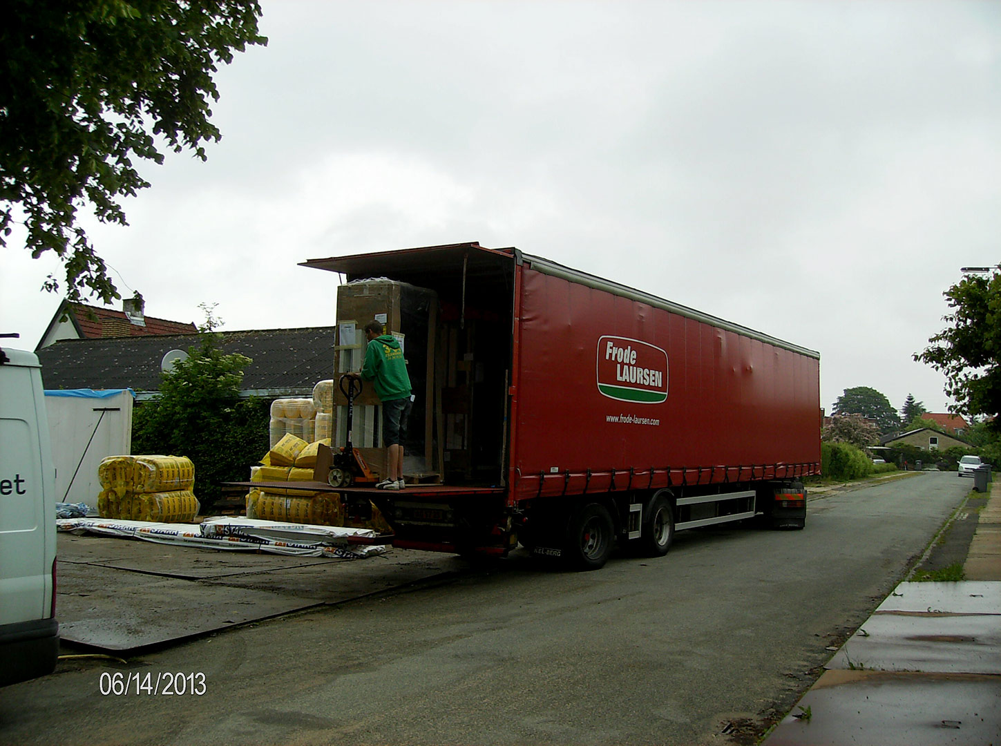 2013-06-14-07-02-06_2873 2013-06-14-07-02-06_2873