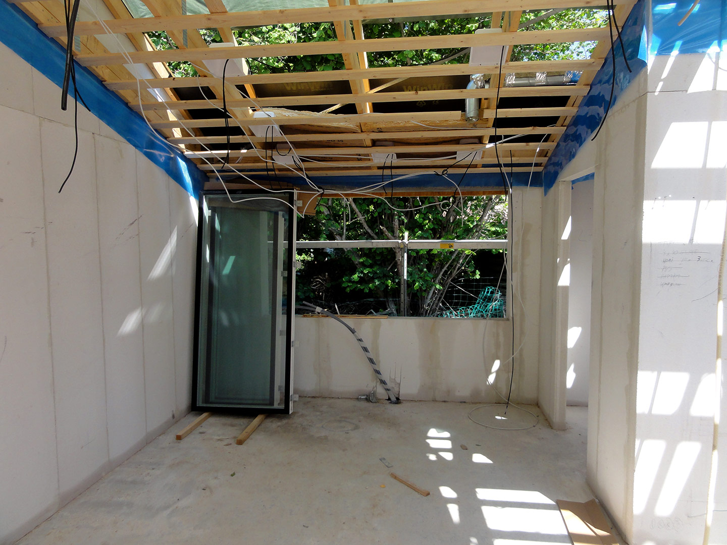 2013-06-15-11-46-16_08494 2013-06-15-11-46-16_08494